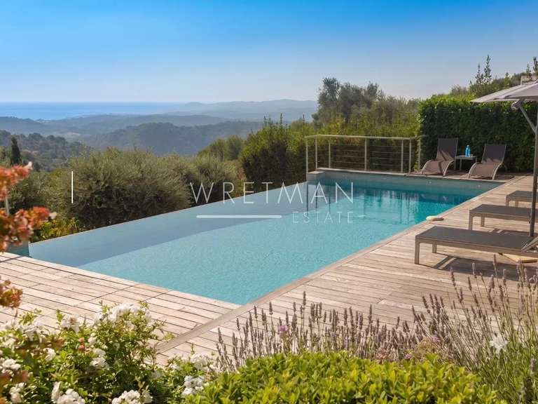 Villa Tourrettes-sur-Loup - 4 chambres - 180m²