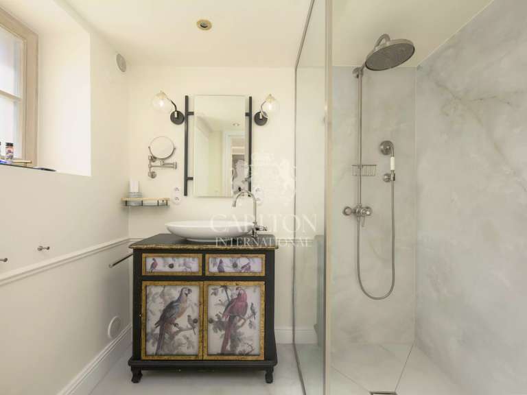 Villa Tourrettes-sur-Loup - 4 chambres - 300m²
