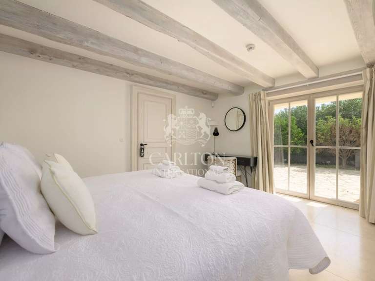 Villa Tourrettes-sur-Loup - 4 chambres - 300m²