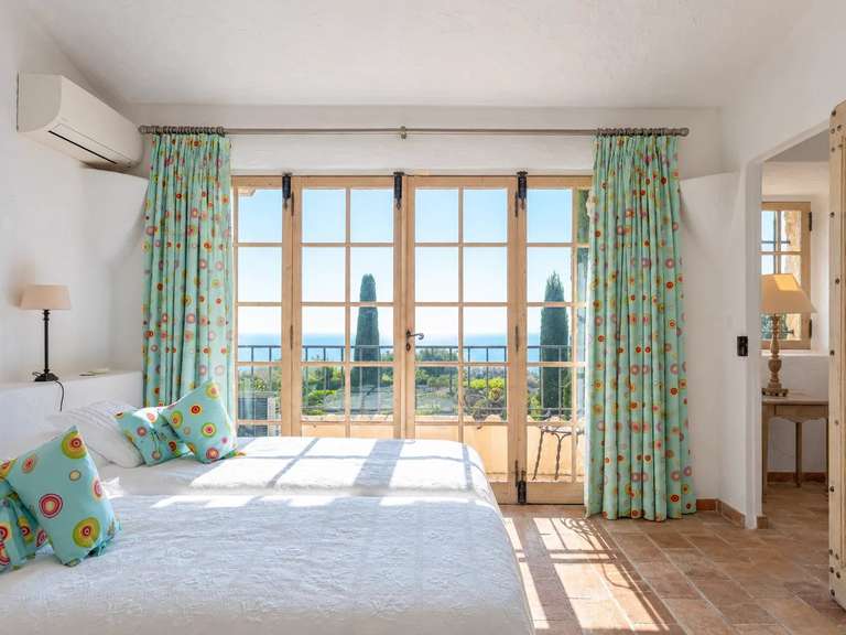 Villa avec Vue sur mer Tourrettes-sur-Loup - 5 chambres - 332m²