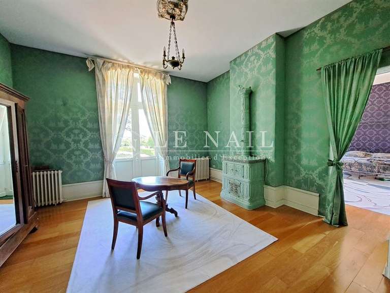 Château Tours - 40 chambres - 1400m²