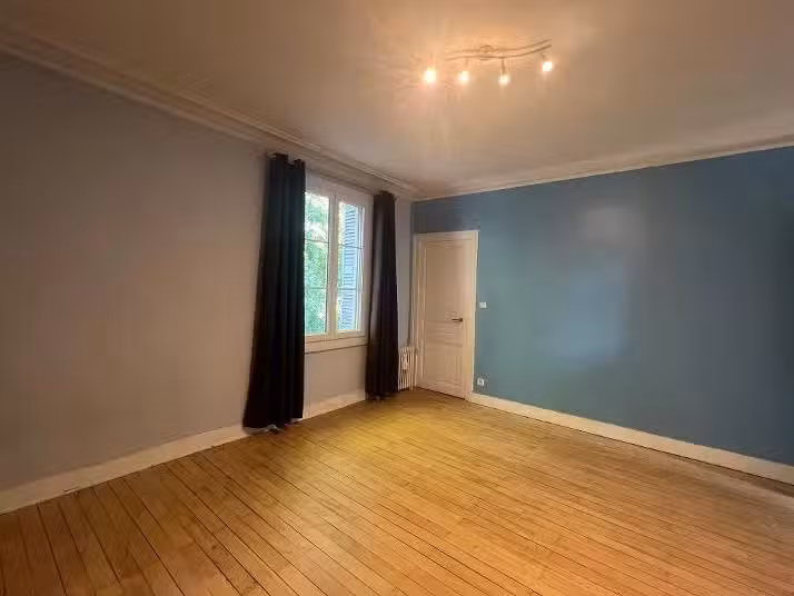 Hôtel particulier Tours - 7 chambres - 220m²