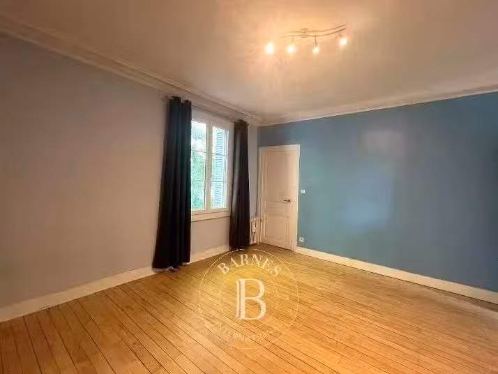Hôtel particulier Tours - 7 chambres - 220m²