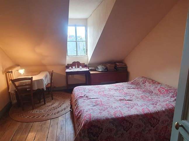 House Tours - 6 bedrooms - 175m²