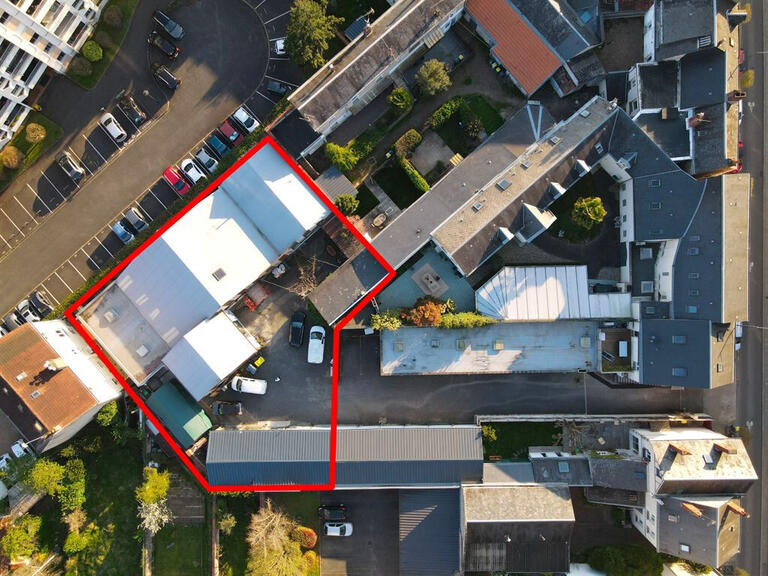 Maison Tours - 610m²