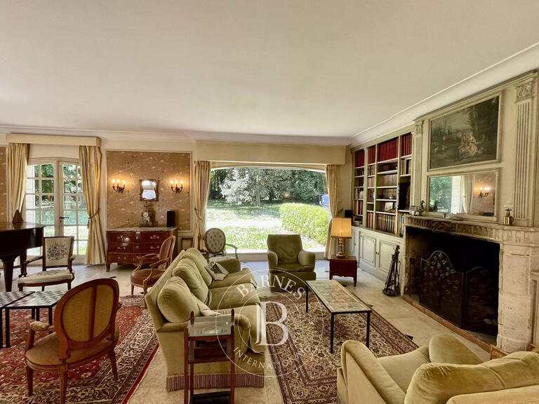 Maison Tours - 9 chambres - 385m²