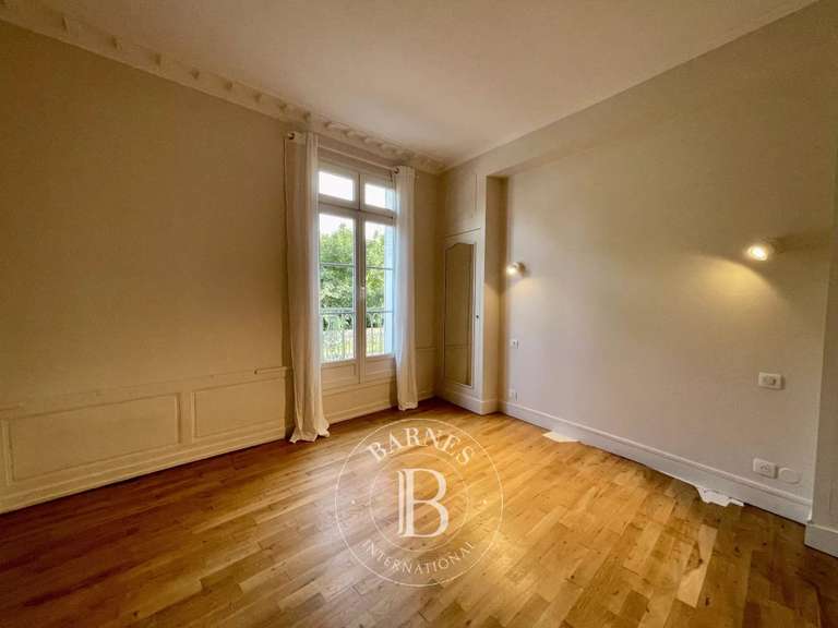 Maison Tours - 5 chambres - 150m²