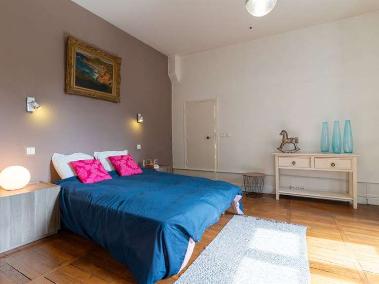 Maison Tours - 4 chambres - 214m²