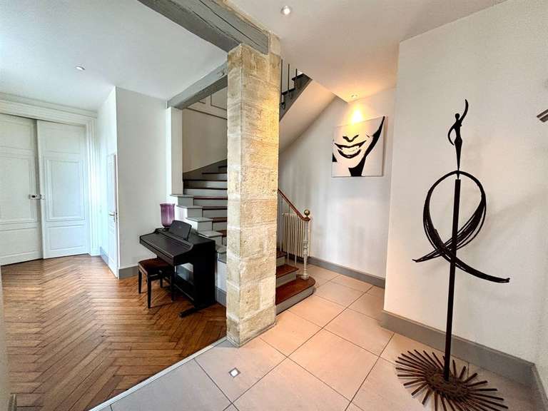 Maison Tours - 4 chambres - 214m²