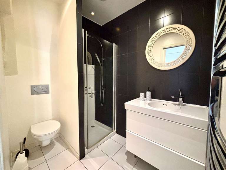 Maison Tours - 4 chambres - 214m²