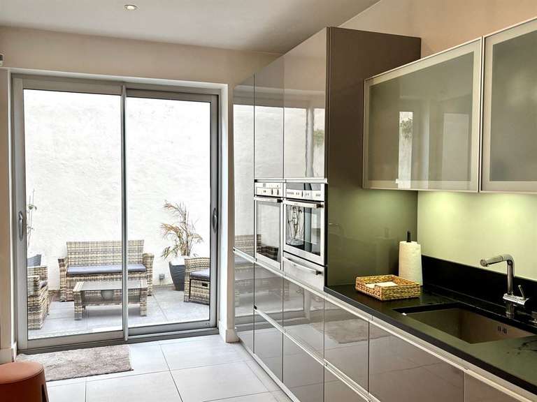 Maison Tours - 4 chambres - 214m²