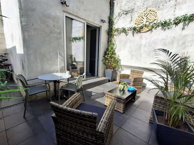 Maison Tours - 4 chambres - 214m²