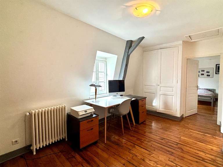 Maison Tours - 4 chambres - 214m²