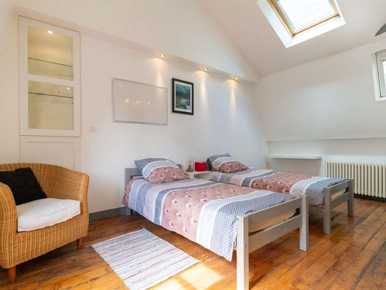 Maison Tours - 4 chambres - 214m²