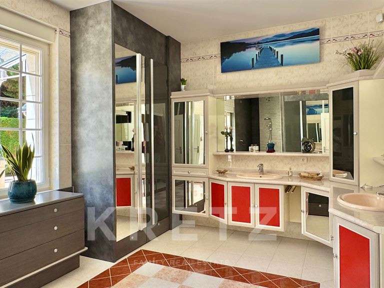 Maison Tours - 4 chambres - 395m²