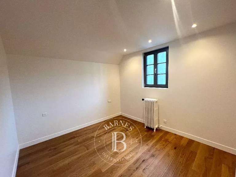 Maison Tours - 5 chambres - 176m²