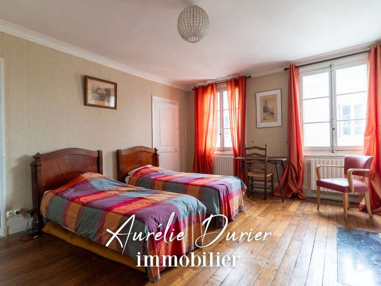 Maison Tours - 6 chambres - 230m²