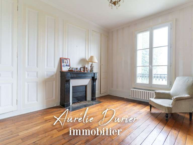 Maison Tours - 6 chambres - 230m²