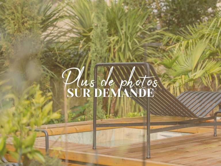 House Tours - 6 bedrooms - 273m²