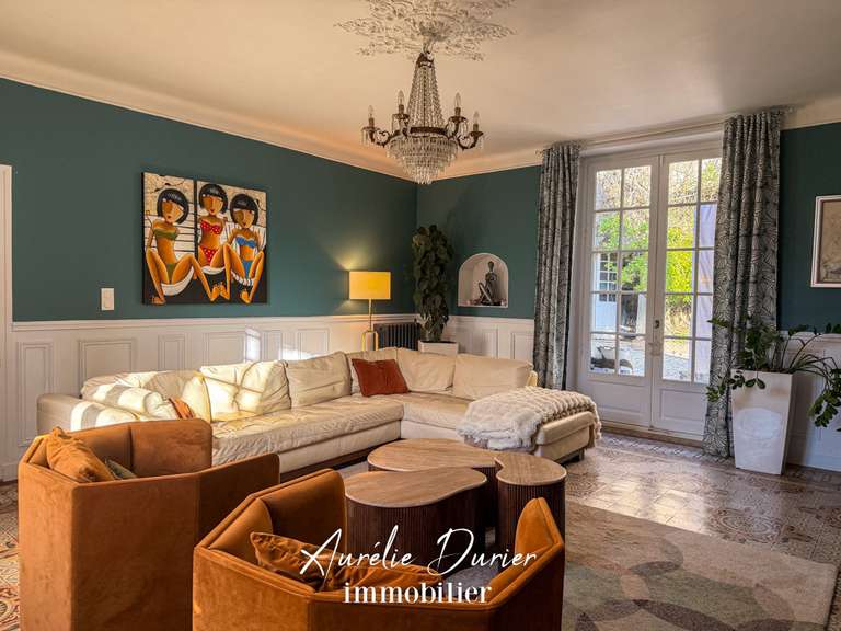 Maison Tours - 6 chambres - 240m²