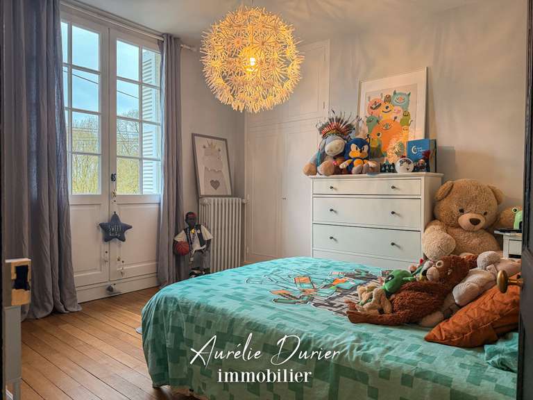 Maison Tours - 6 chambres - 240m²