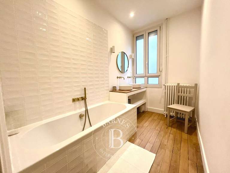 Maison Tours - 6 chambres