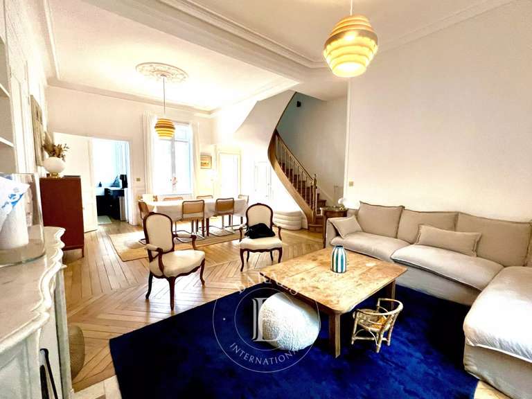 Maison Tours - 6 chambres