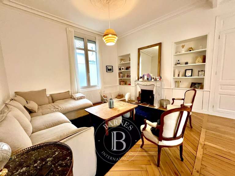 Maison Tours - 6 chambres