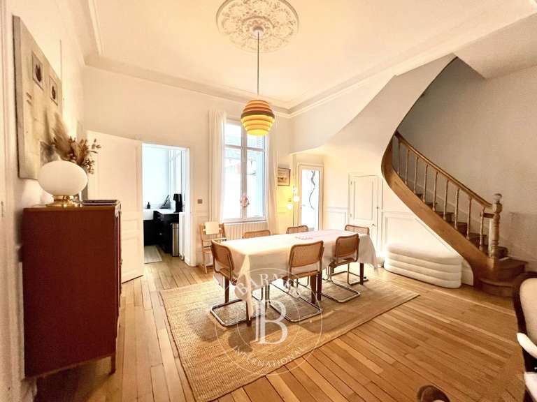 Maison Tours - 6 chambres