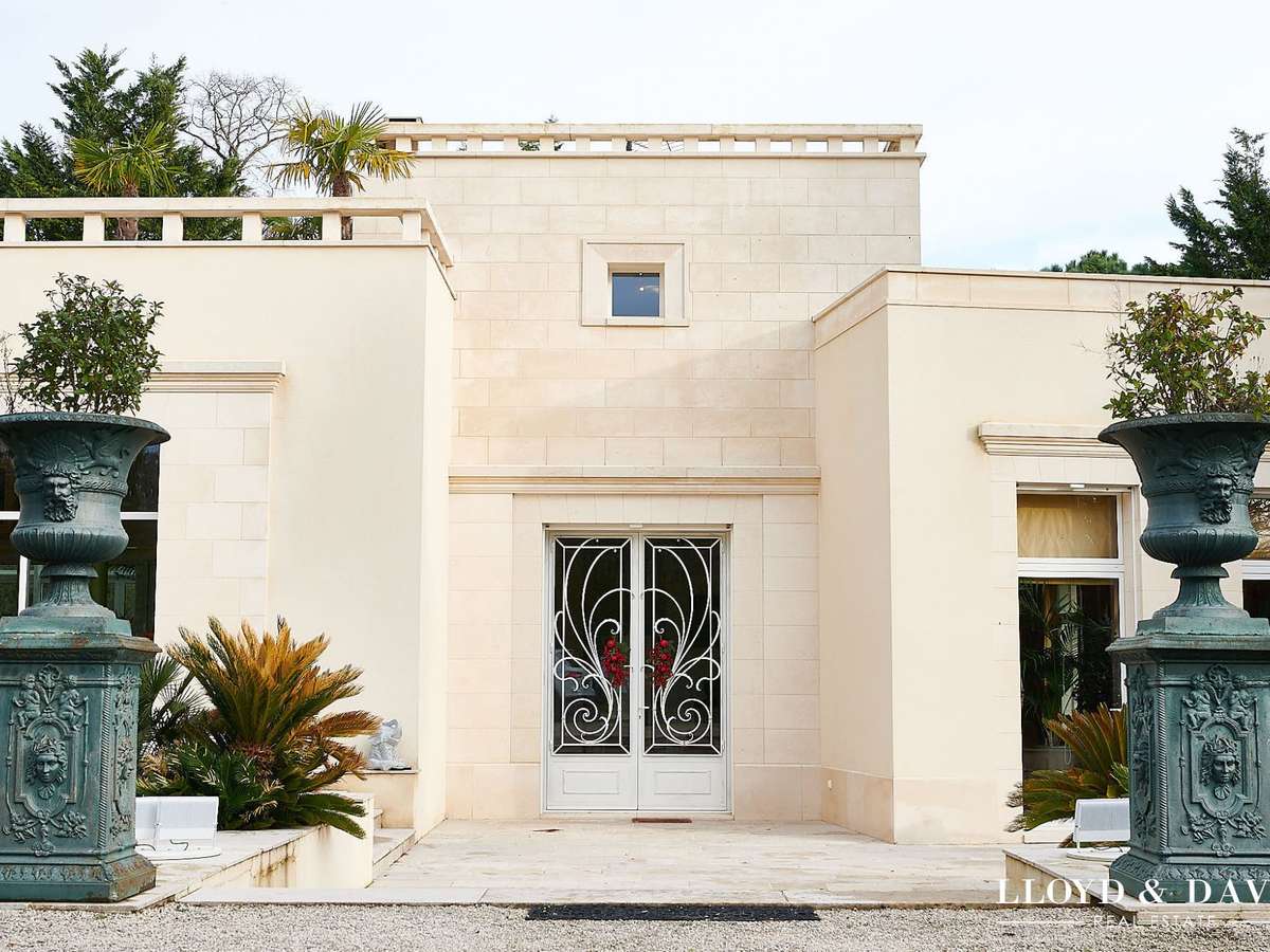 Maison Tours