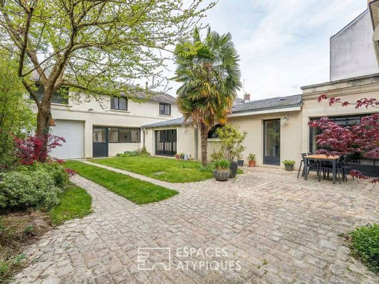 House Tours - 5 bedrooms