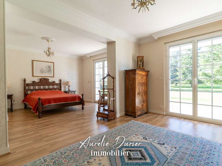 Maison Tours - 6 chambres - 386m²