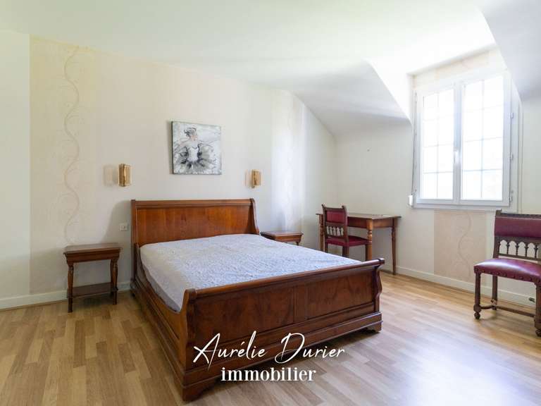 Maison Tours - 6 chambres - 386m²