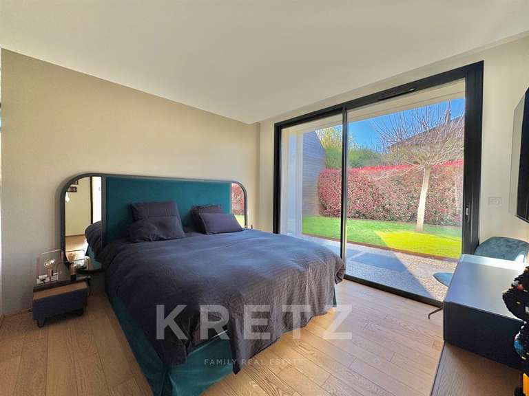 Maison Tours - 4 chambres - 215m²