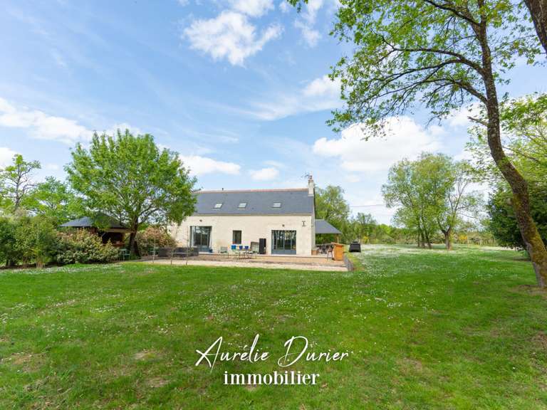 Maison Tours - 3 chambres - 151m²