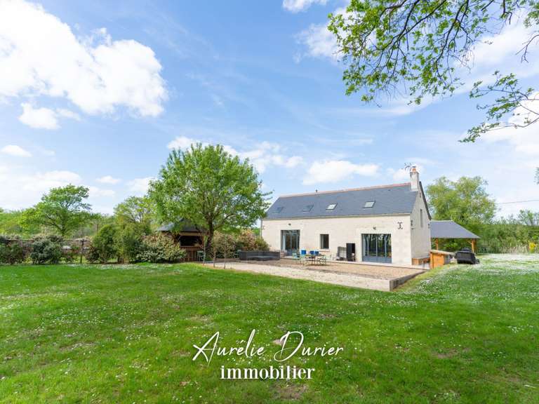 Maison Tours - 3 chambres - 151m²