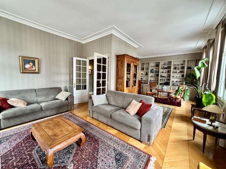 Maison Tours - 4 chambres - 208m²