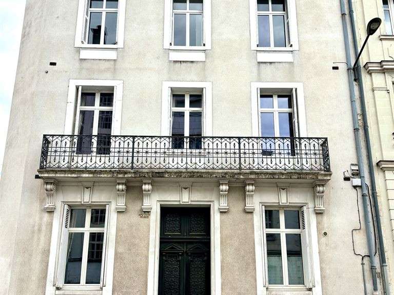 Maison Tours - 4 chambres - 208m²