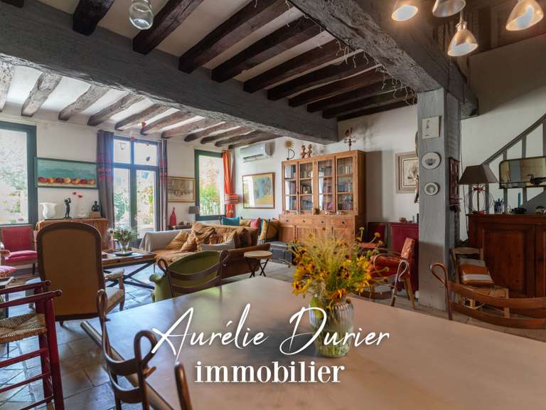 House Tours - 2 bedrooms - 161m²