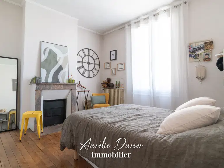 Maison Tours - 4 chambres - 134m²