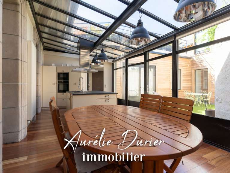 Maison Tours - 4 chambres - 260m²