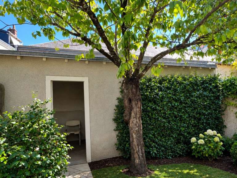 Maison Tours - 6 chambres - 185m²