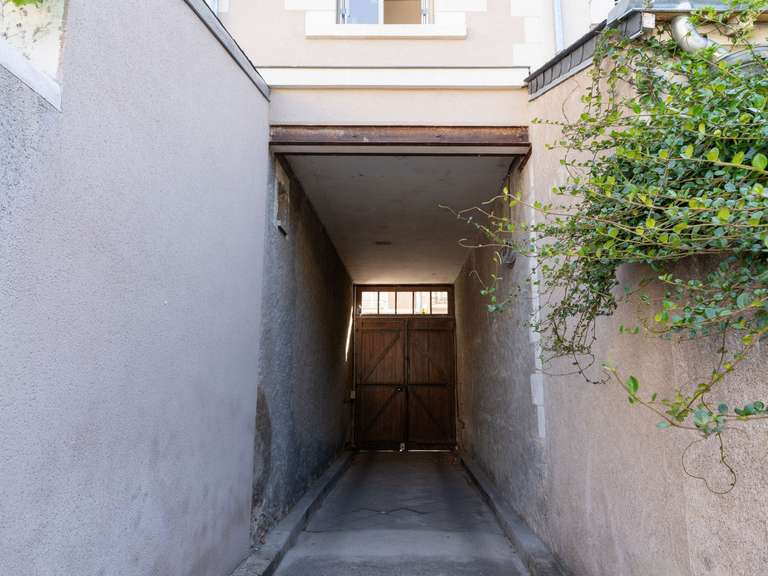 Maison Tours - 6 chambres - 185m²