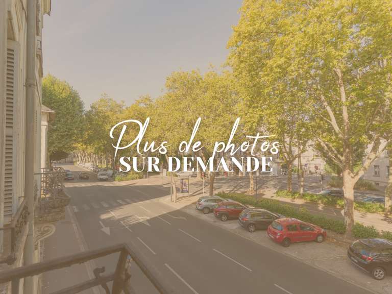 Maison Tours - 6 chambres - 185m²
