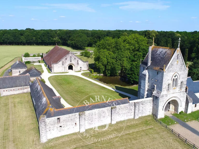 Vente Propriété Tours - 4 chambres