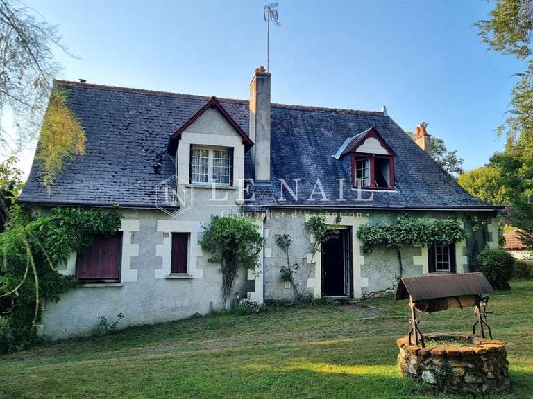 Property Tours - 6 bedrooms - 150m²