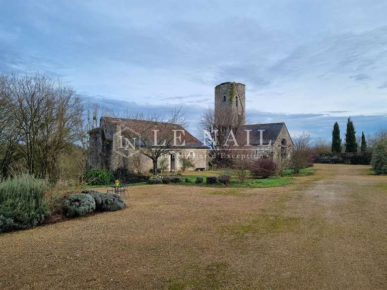 Propriété Tours - 8 chambres - 440m²