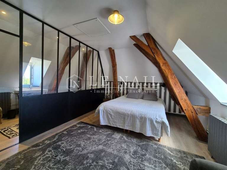 Propriété Tours - 6 chambres - 288m²
