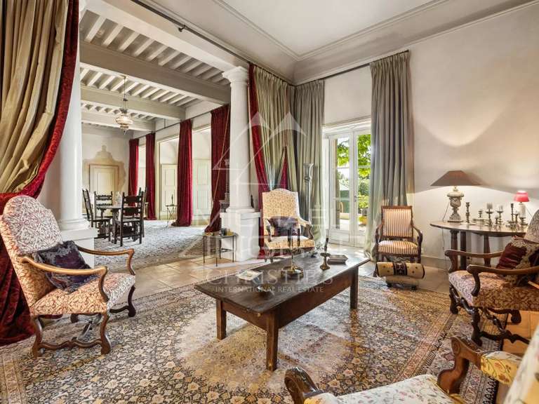 Château Tourtour - 12 chambres - 1155m²
