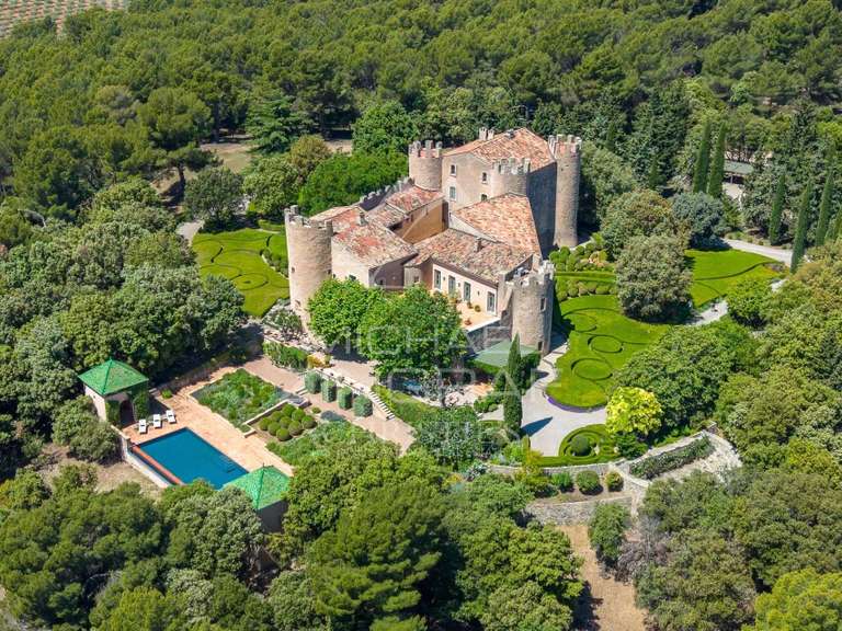 Château Tourtour - 12 chambres - 1155m²